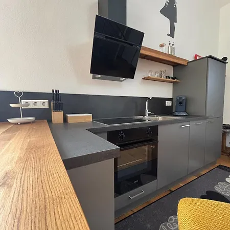 Cozy In - Zum Wohlfuehlen Apartamento
